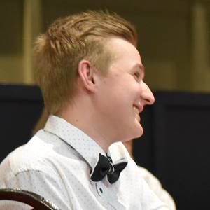 Meet your Posher, Matthew